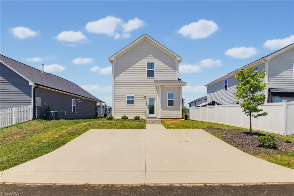 1403 Prospect Hill Street Property Photo 33
