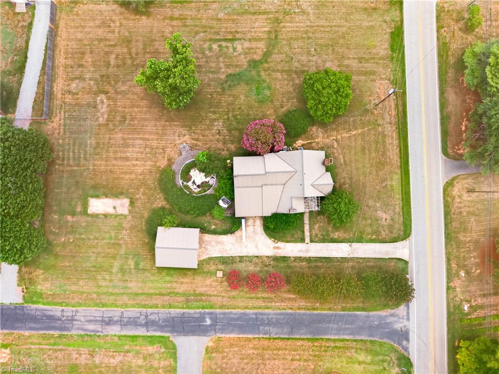 2441 Cunningham Road Property Photo 42