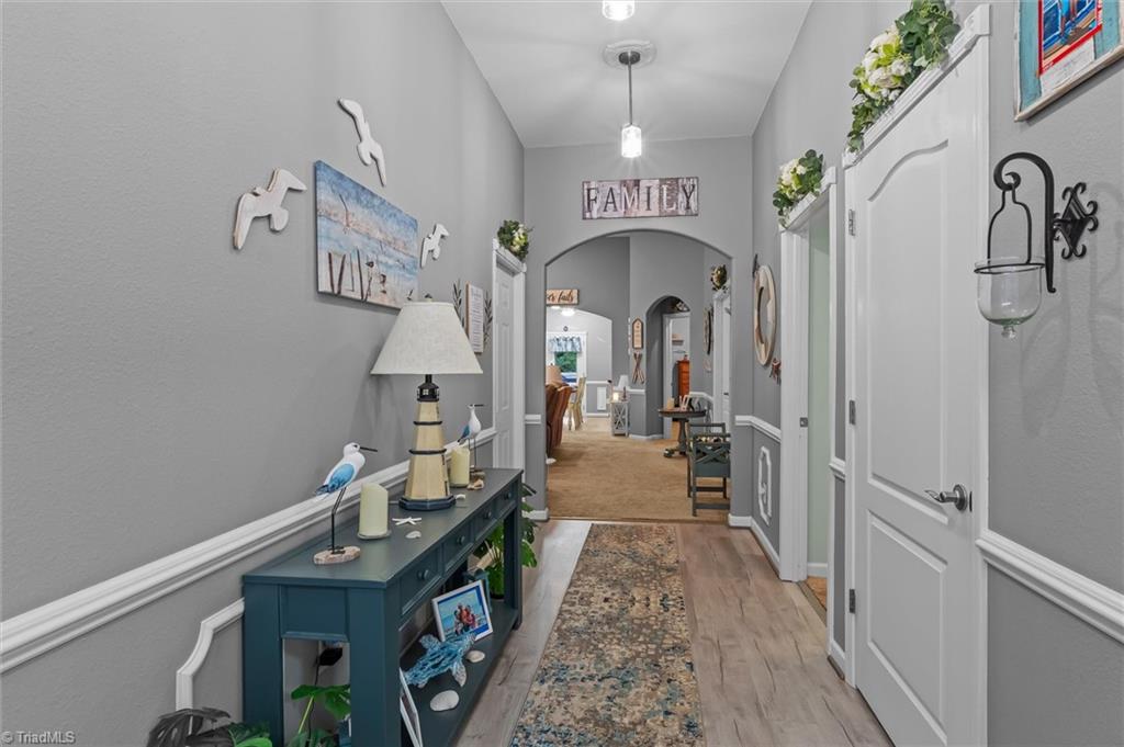 3940 Muddy Creek Drive Property Photo 3