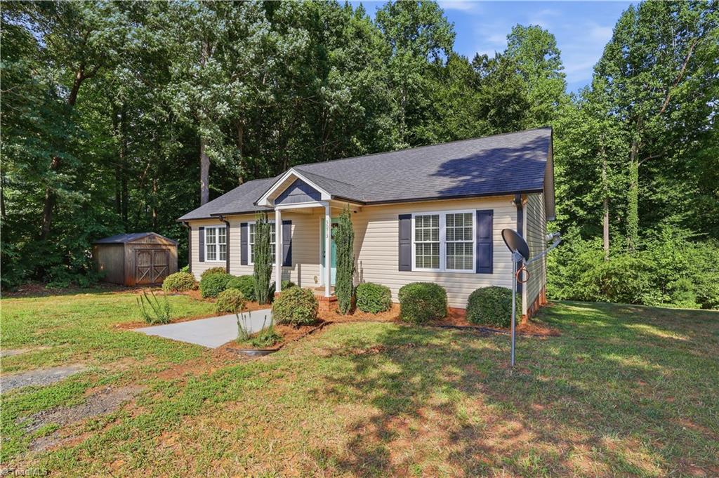 3073 Trotter Road Property Photo 3