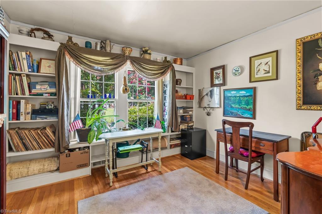 813 Carrick Street Property Photo 25