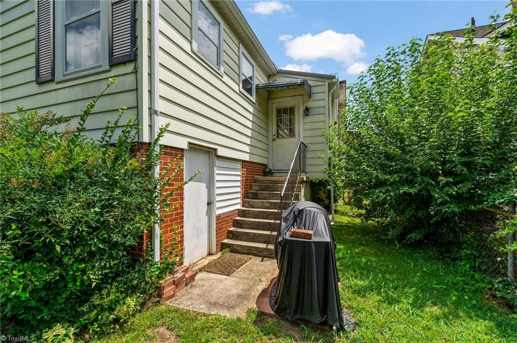 813 Carrick Street Property Photo 31