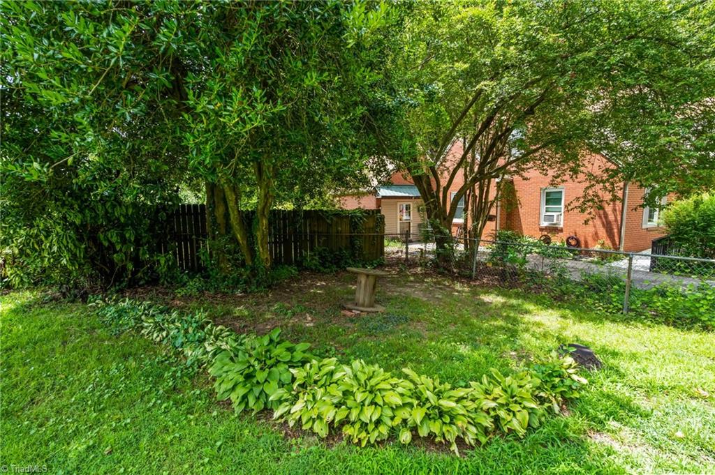 813 Carrick Street Property Photo 34