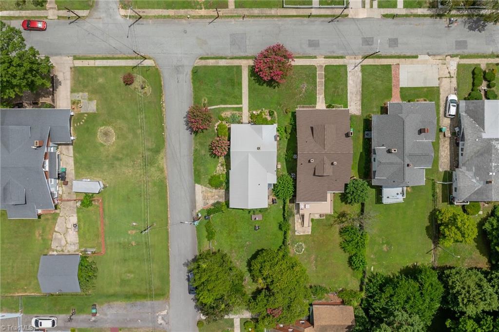 813 Carrick Street Property Photo 44