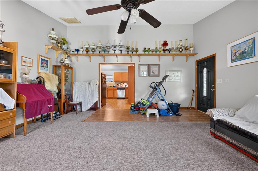 138 Eagle Valley Trail Property Photo 15