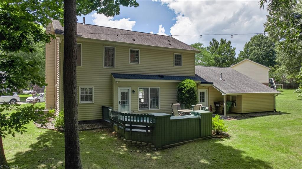 4000 Loch Mere Road Property Photo 3
