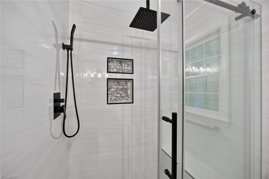 4000 Loch Mere Road Property Photo 35