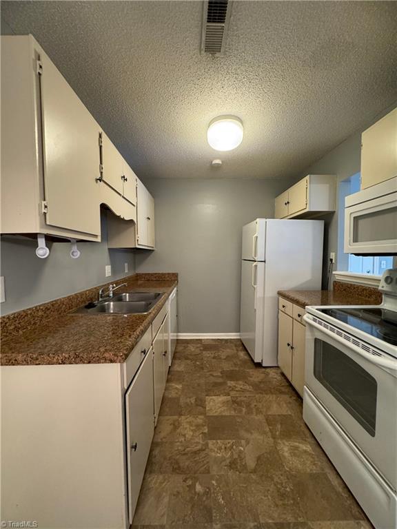 5661 Hornaday Road # H Property Photo 13
