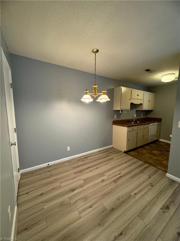 5661 Hornaday Road # H Property Photo 15