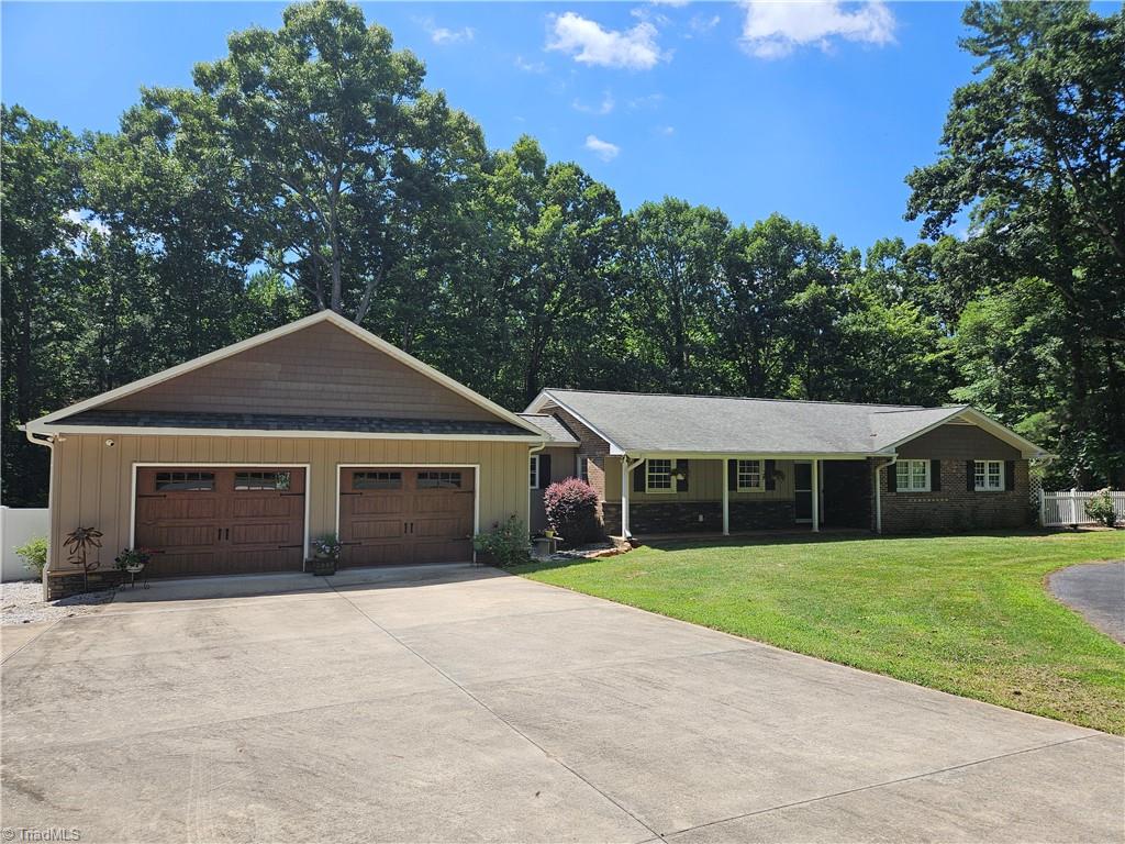 137 Forest Lane