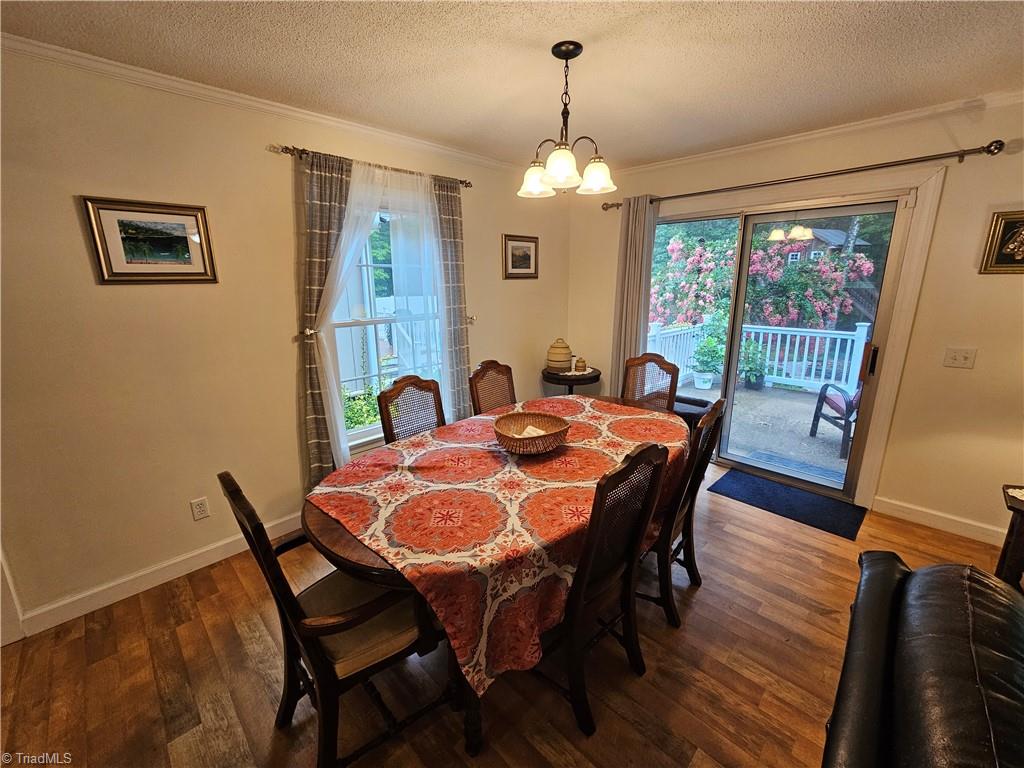137 Forest Lane Property Photo 8
