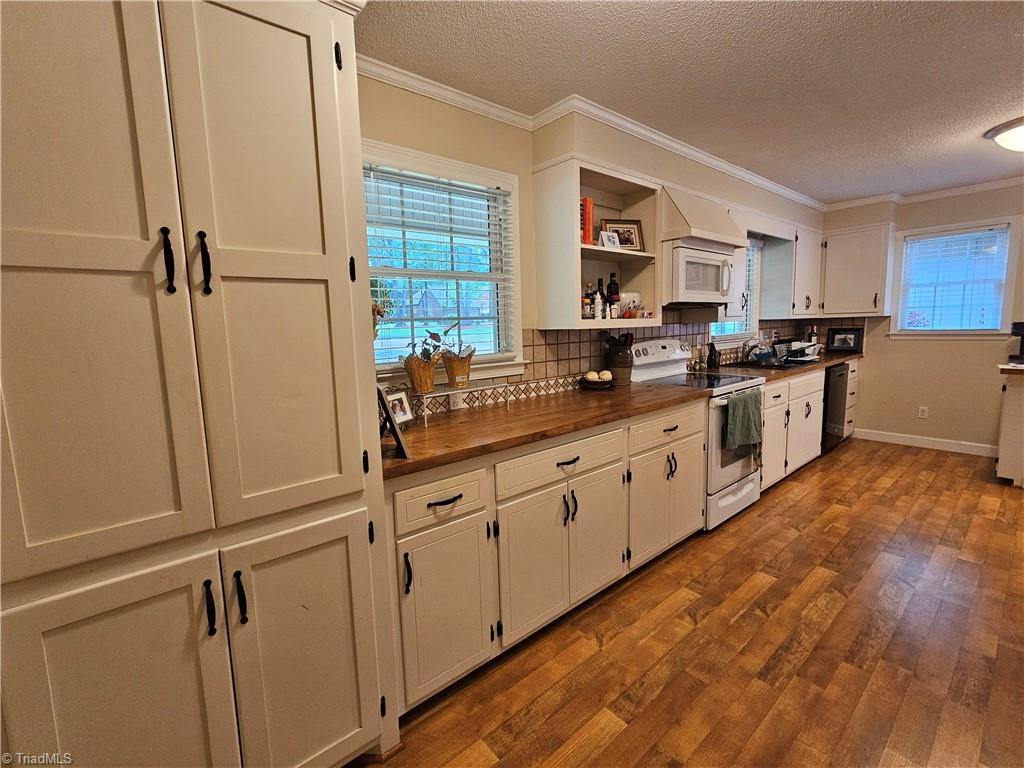 137 Forest Lane Property Photo 10