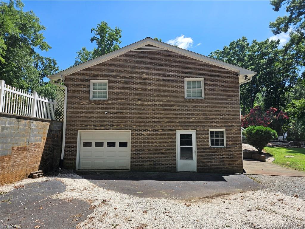 137 Forest Lane Property Photo 24