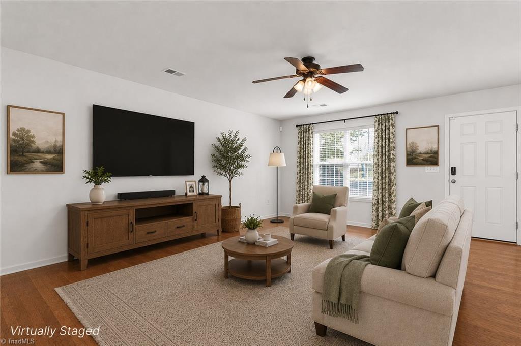 3869 Hickswood Creek Drive Property Photo 7