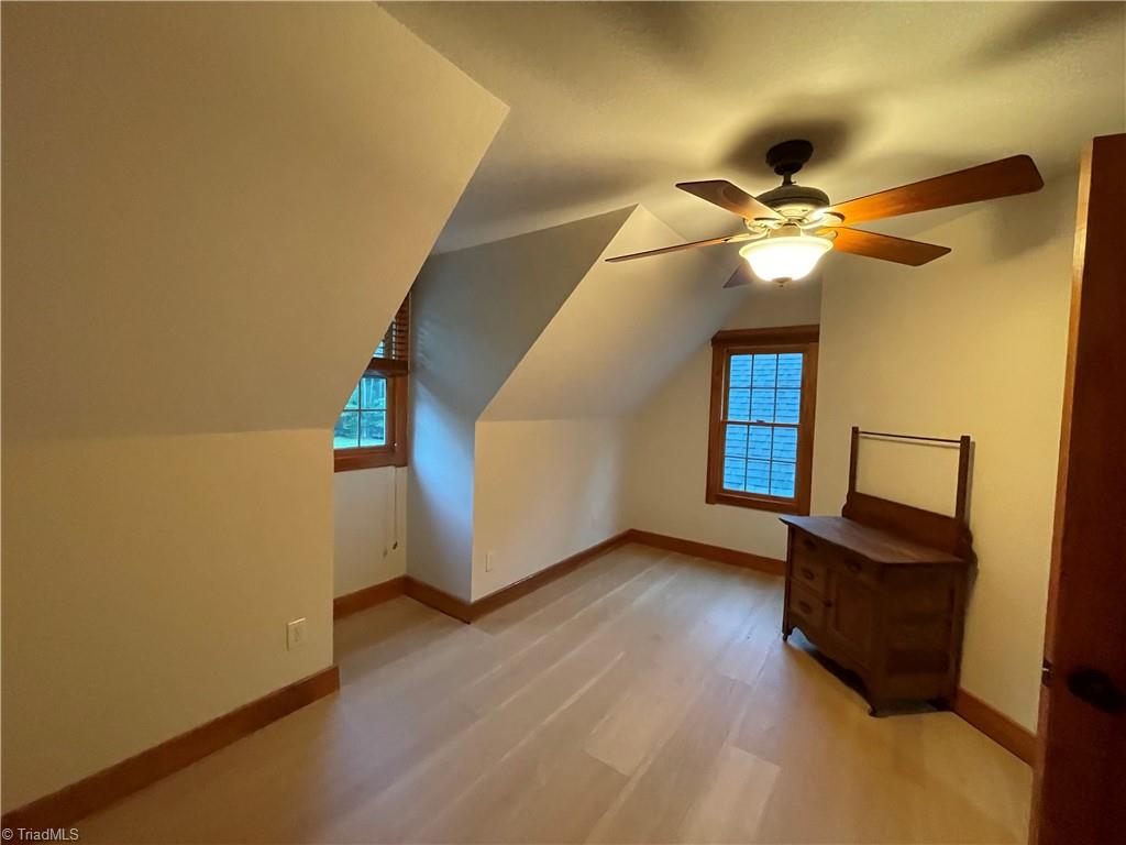 2180 Davis Road Property Photo 17