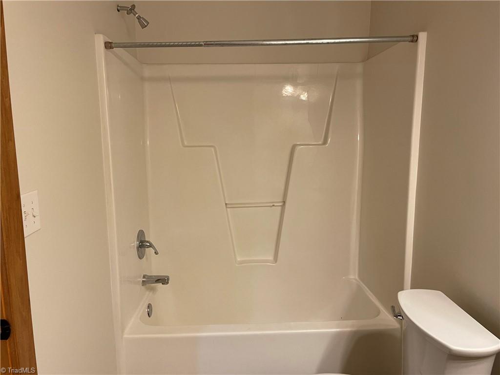 2180 Davis Road Property Photo 19