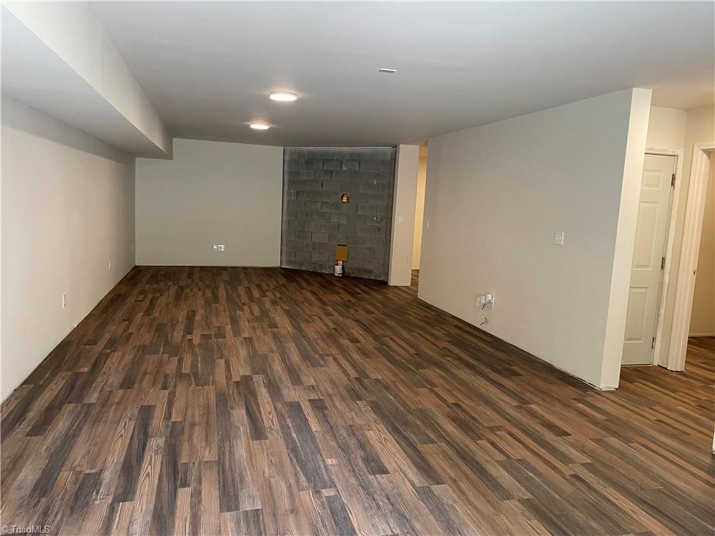 2180 Davis Road Property Photo 28