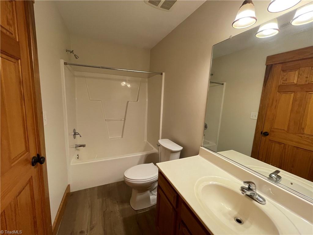 2180 Davis Road Property Photo 39