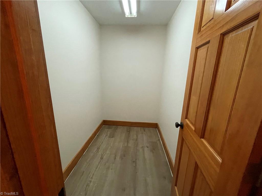 2180 Davis Road Property Photo 40
