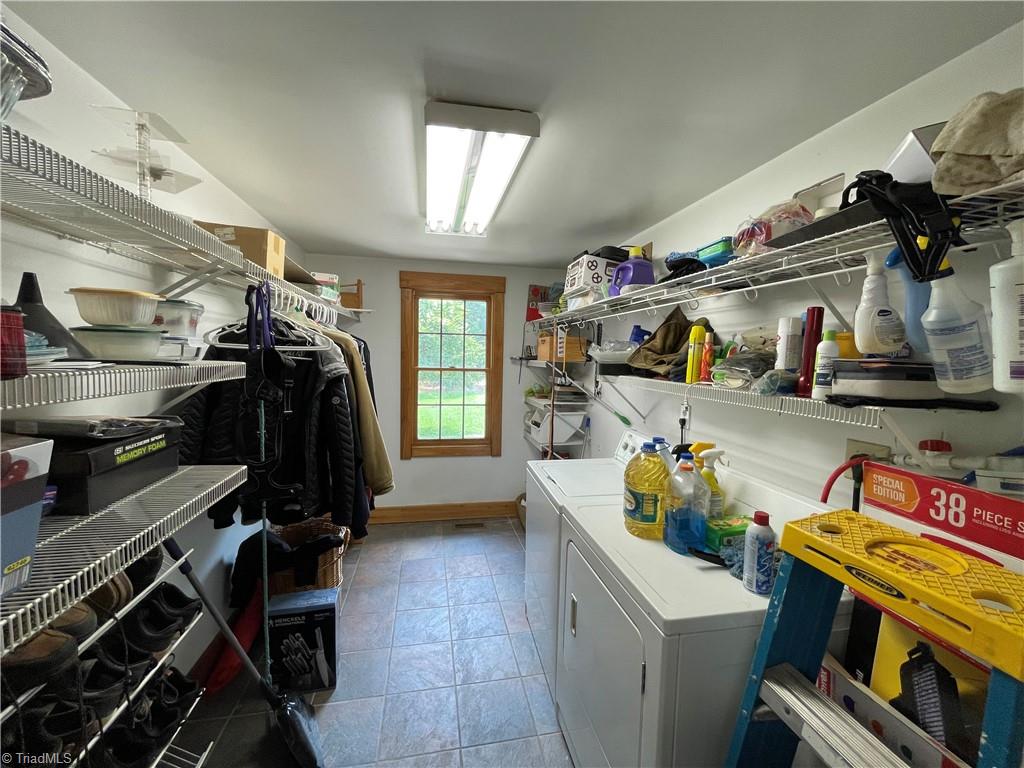 2180 Davis Road Property Photo 43