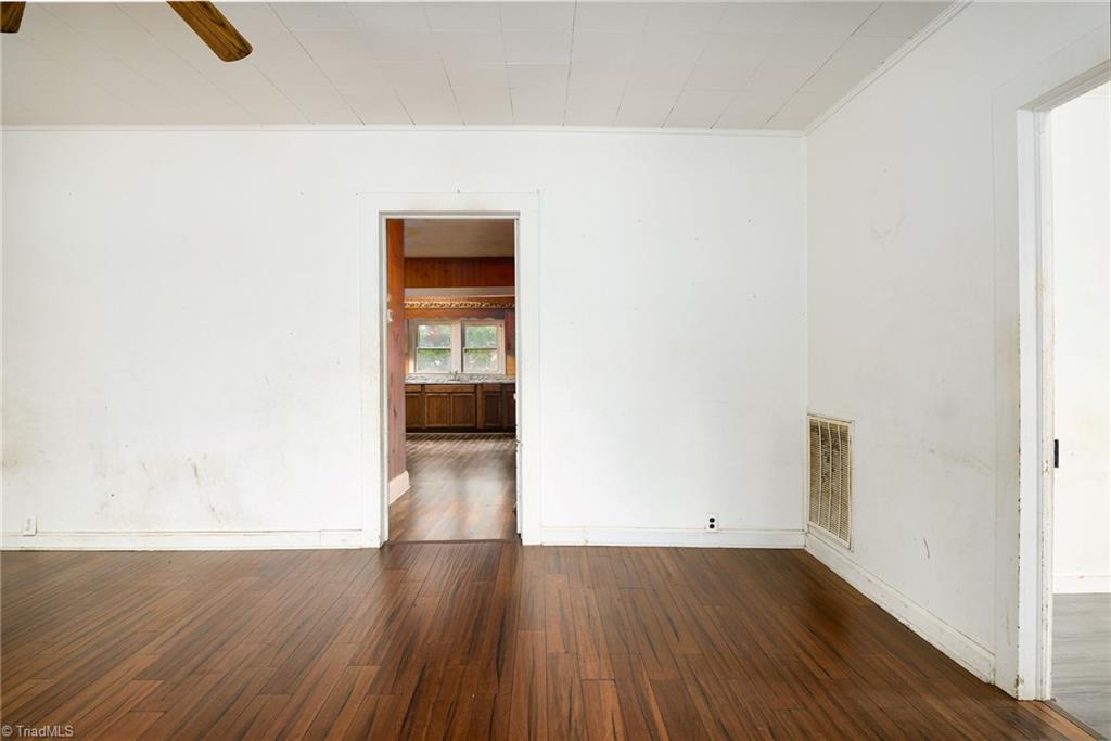 11 Hackney Street Property Photo 9