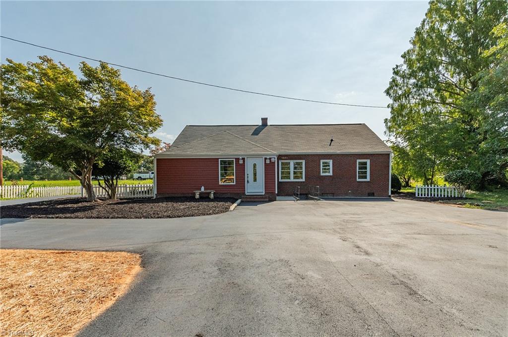 1716 Us Highway 220 Property Photo 38