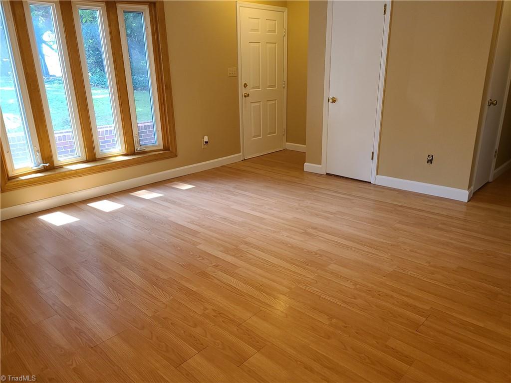 5516 Oak Summit Court Property Photo 3
