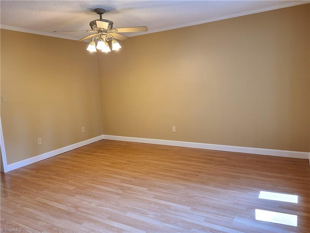 5516 Oak Summit Court Property Photo 4