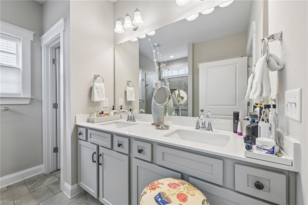 3451 Castlerock Drive Property Photo 19