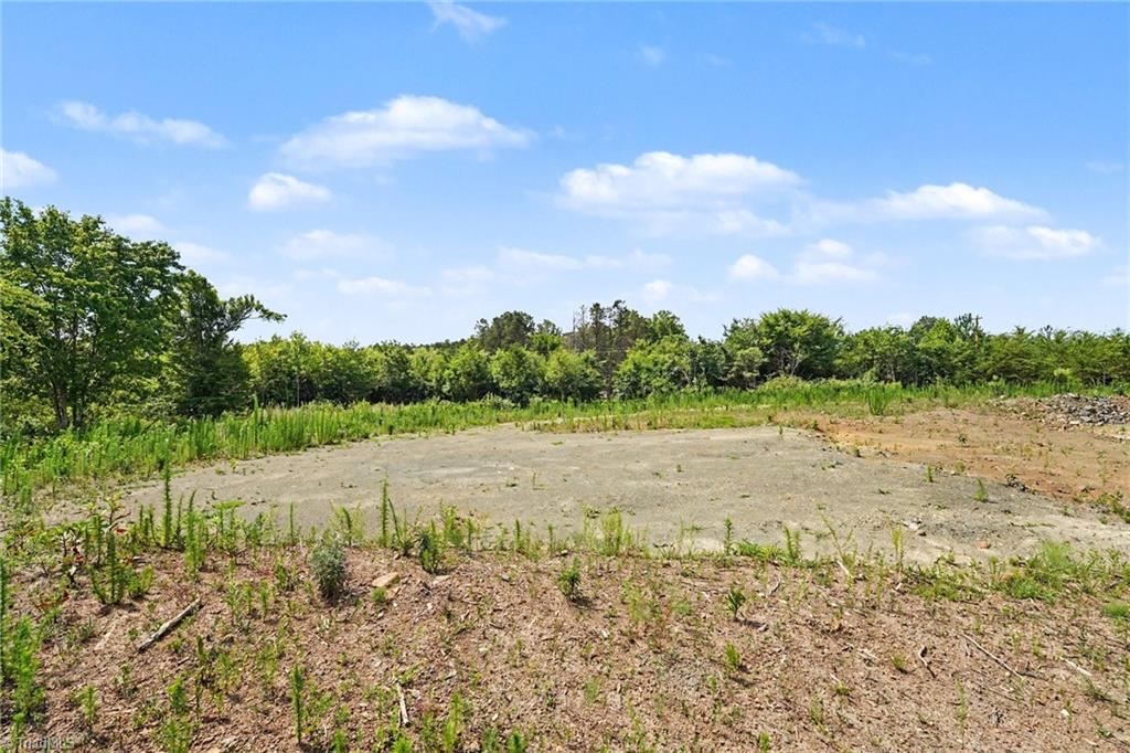 01 Pineville Road Property Photo 4