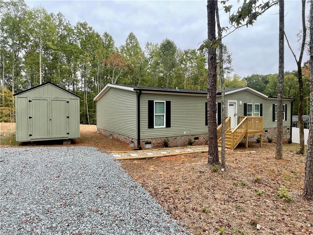 2764 Sowers Road Property Photo 1