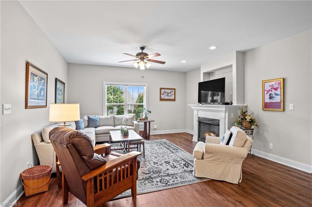828 Wisteria Way Property Photo 10