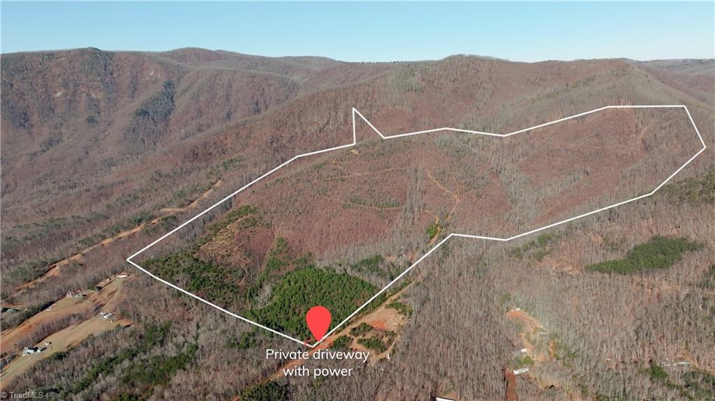 337 Goat House Road Property Photo 4