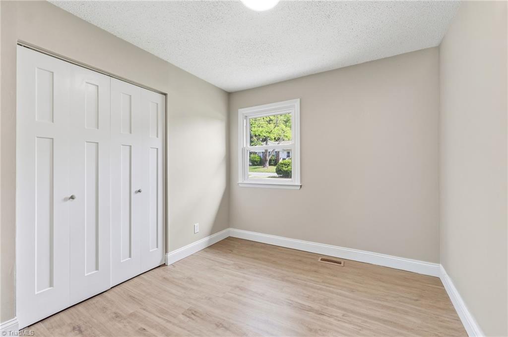 2202 Textile Drive Property Photo 8