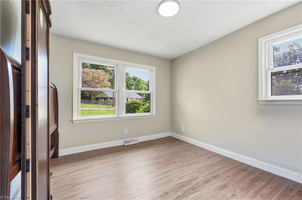 2202 Textile Drive Property Photo 10