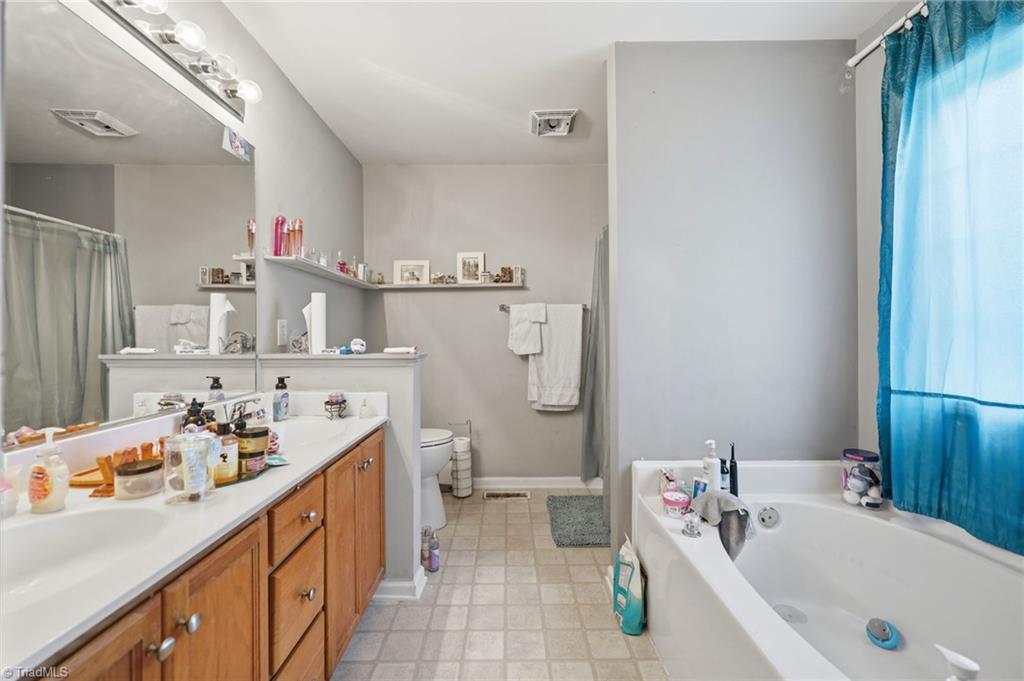 6951 Rangecrest Road Property Photo 7