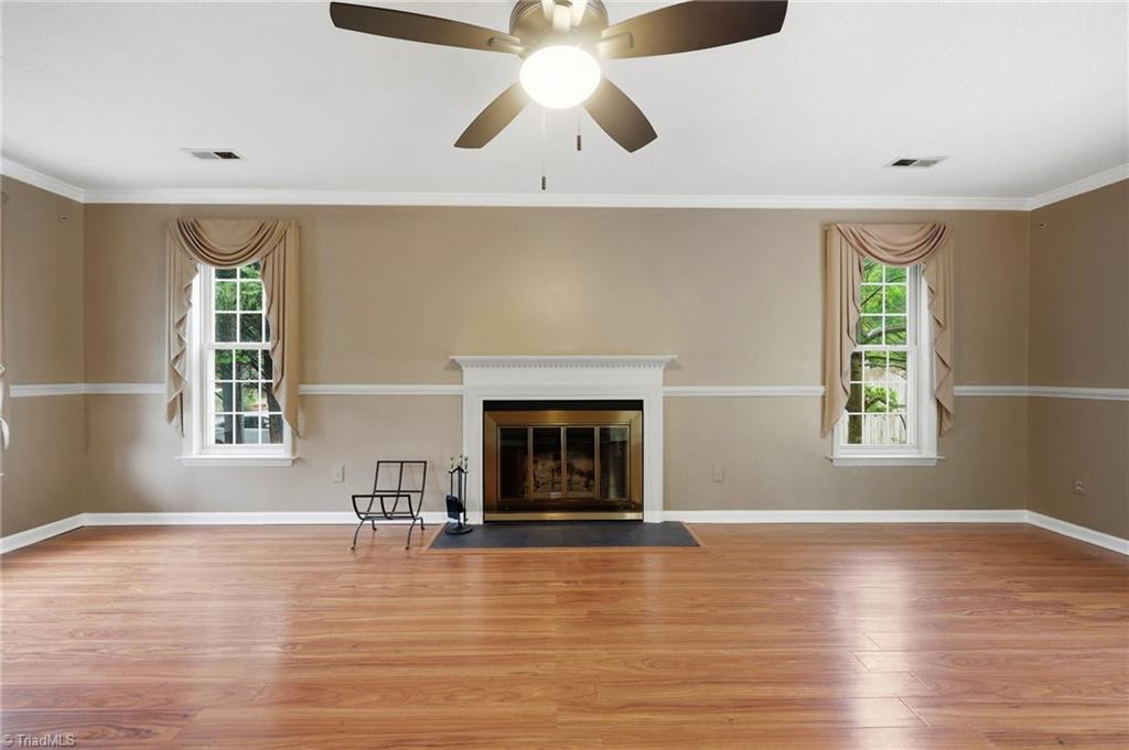 113 Culler Way Property Photo 6