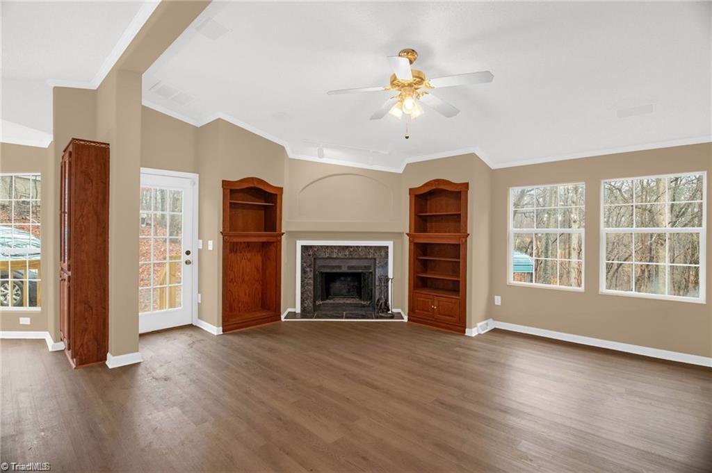 1085 Brookview Lane Property Photo 11