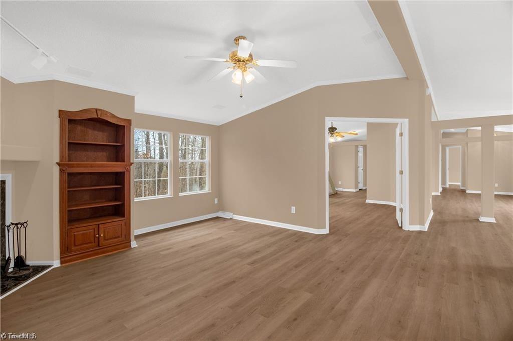 1085 Brookview Lane Property Photo 13