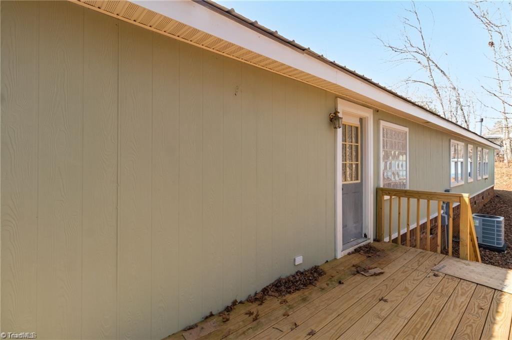 1085 Brookview Lane Property Photo 32