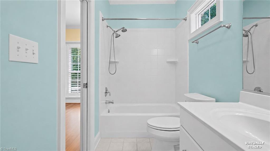 265 Westminster Court Property Photo 23