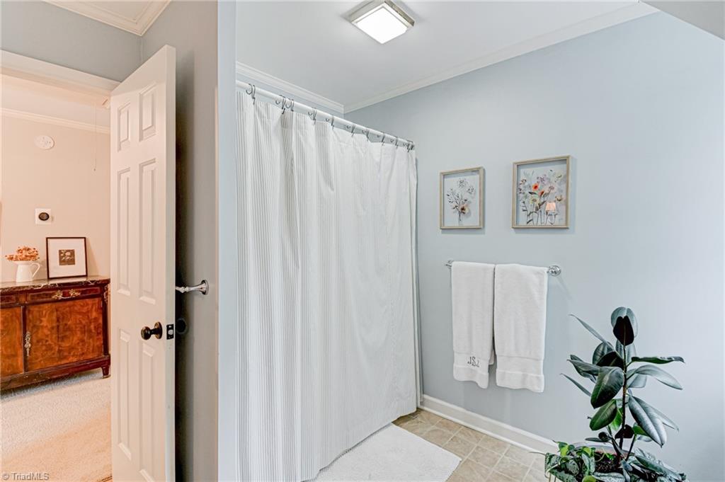 925 Ashley Glen Drive Property Photo 32