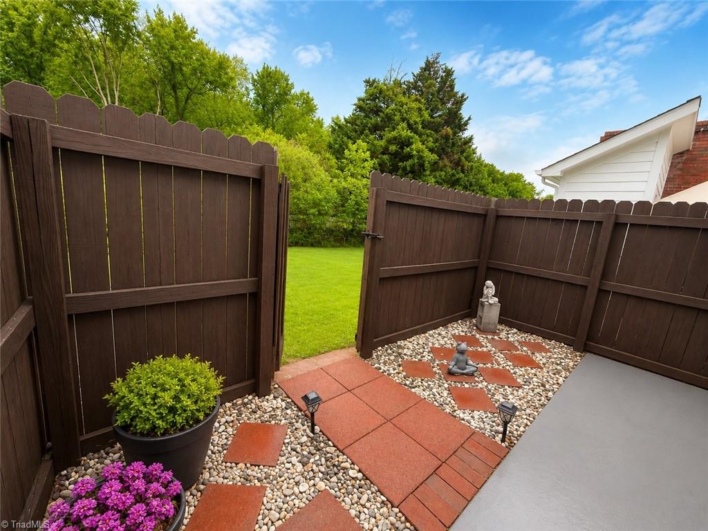 3257 Cypress Park Road # B Property Photo 8