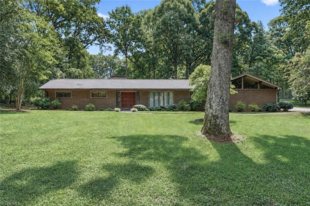 107 Augusta Drive Property Photo 1