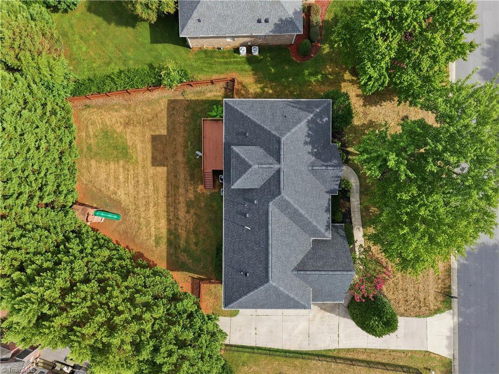 5703 Blue Heron Drive Property Photo 3