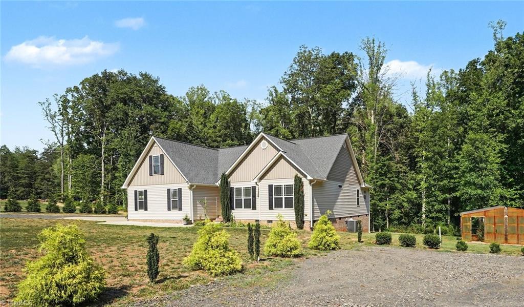 8430 Rumbley Road Property Photo