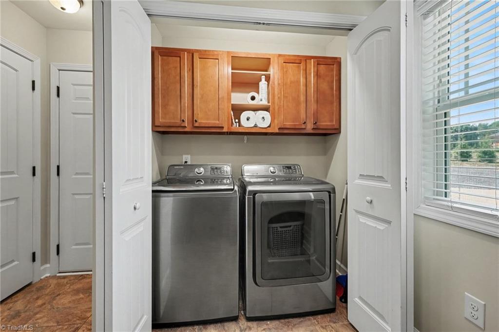 8430 Rumbley Road Property Photo 10