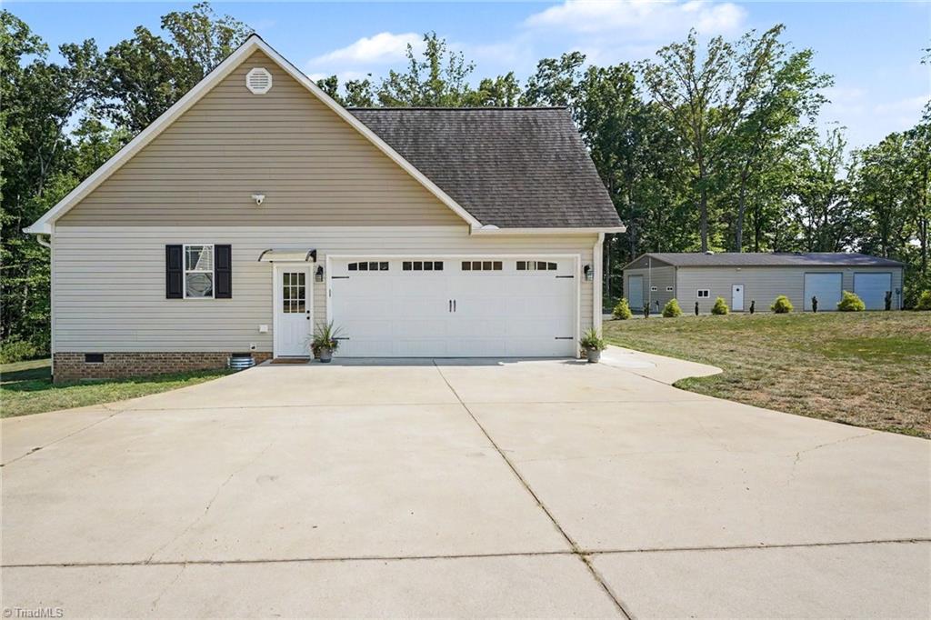 8430 Rumbley Road Property Photo 25