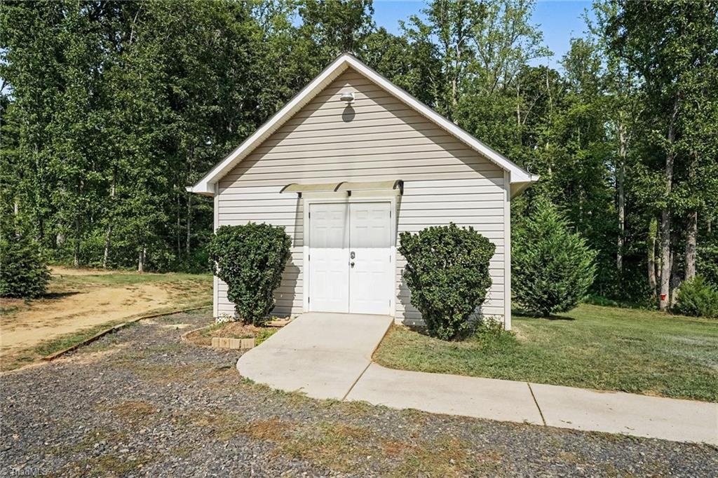 8430 Rumbley Road Property Photo 34