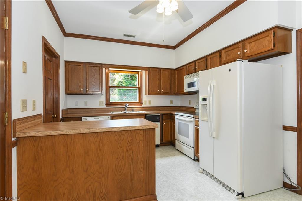 3718 Sawgrass Road Property Photo 8